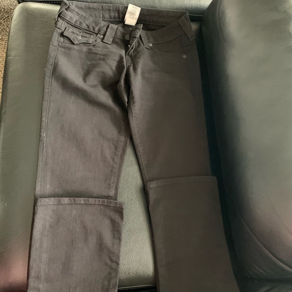 Size 24 - Picture 2 of 3